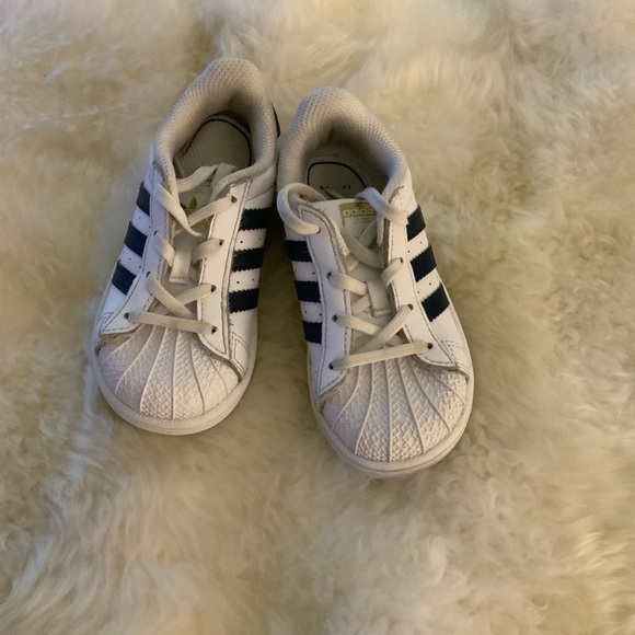 Superstar “Shelltoe” Adidas - Picture 4 of 4